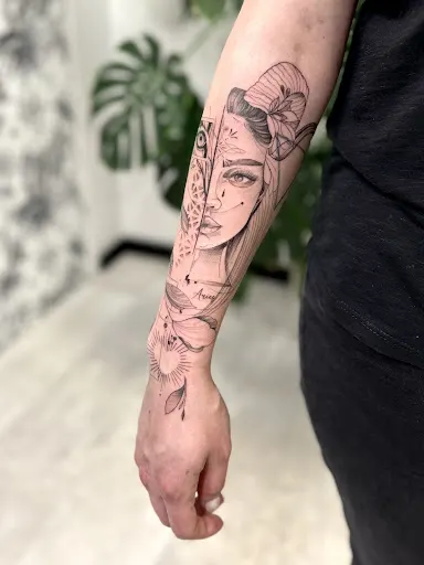 Frelka Dziabie Studio Tattoo & Piercing